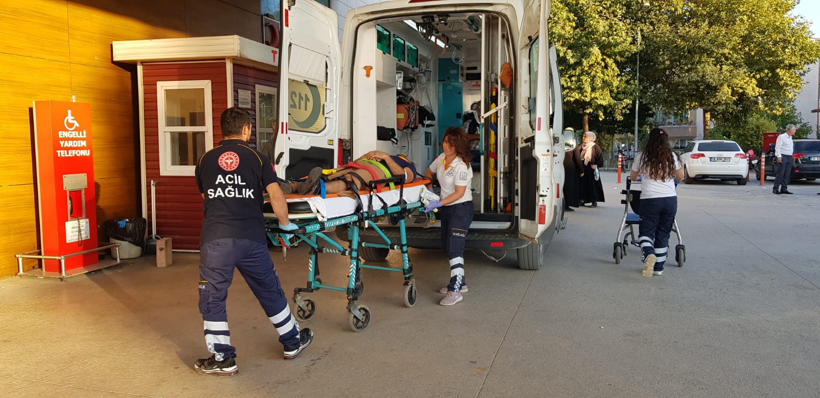 İnegöl’de motosikletlerin karıştığı kazada 2 kişi yaralandı