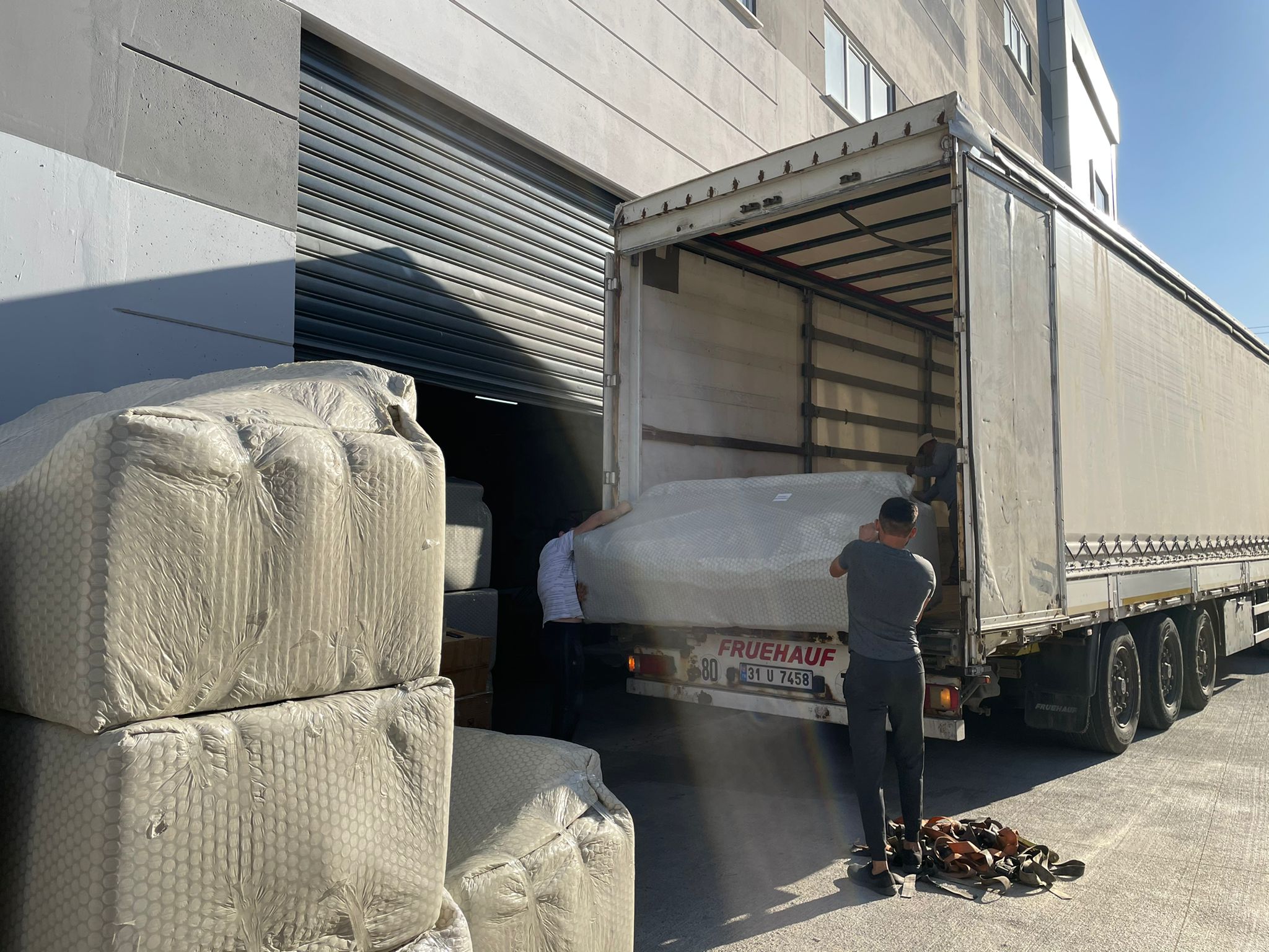 İnegölspor’dan deprem bölgesine yardım eli