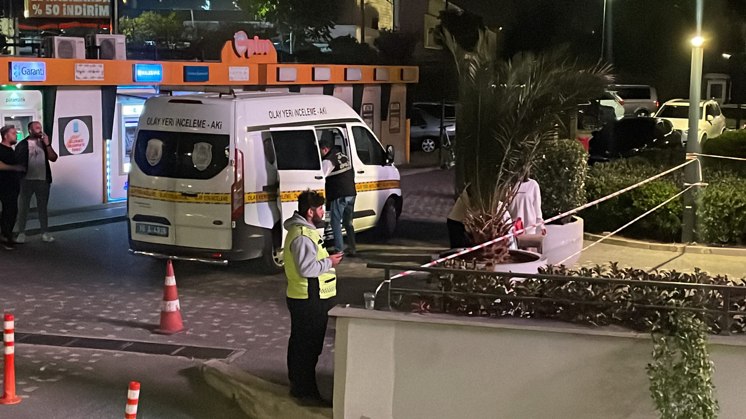 Eğlence mekanında silahlı kavga