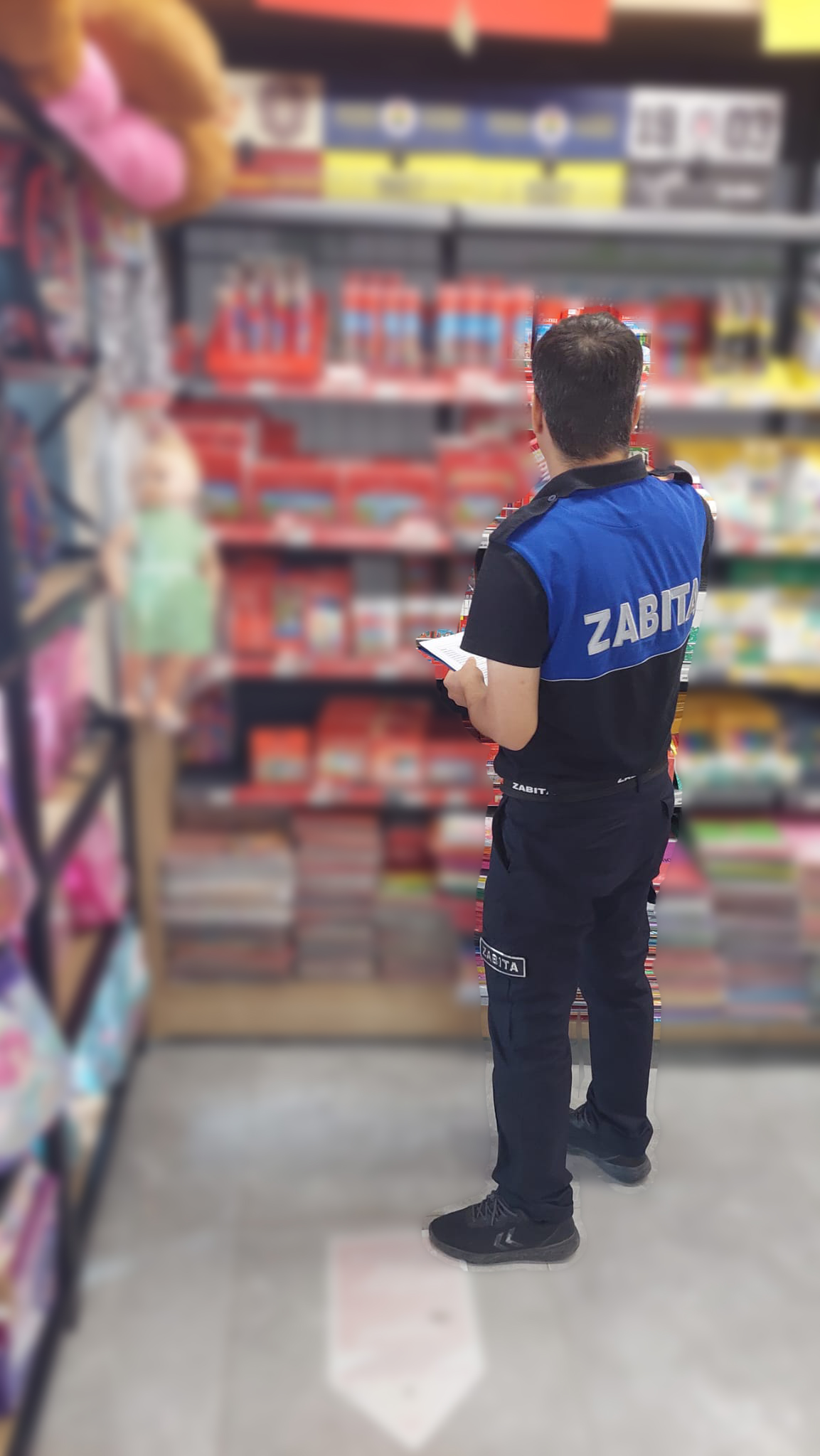 İNEGÖL’DE ZABITADAN KIRTASİYELERE SIKI TAKİP