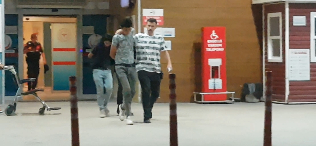 Ülkemize kaçak yollarla giren 2 kişi İnegöl’de yakalandı