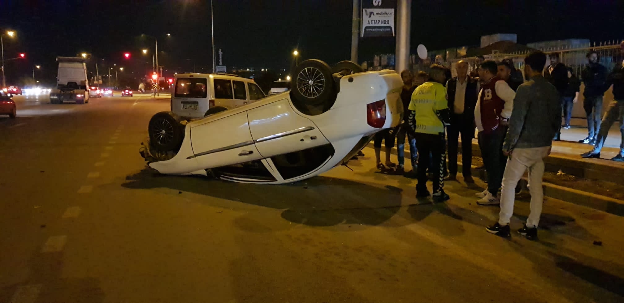 Takla atan araçta 1 kişi yaralandı