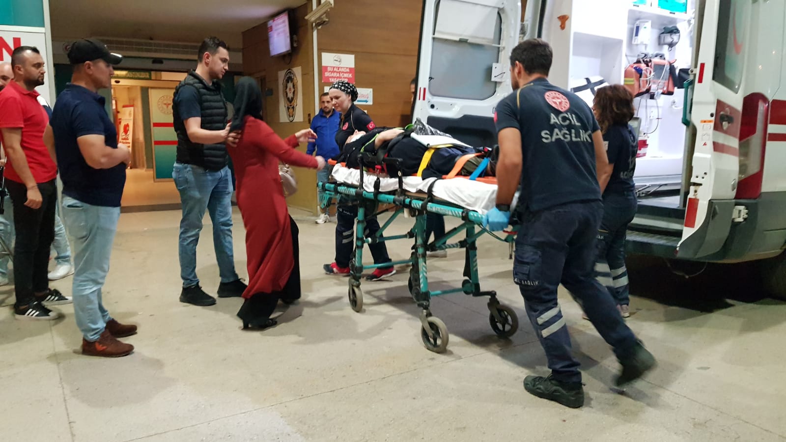 Yaşlı kadın kazada yaralandı