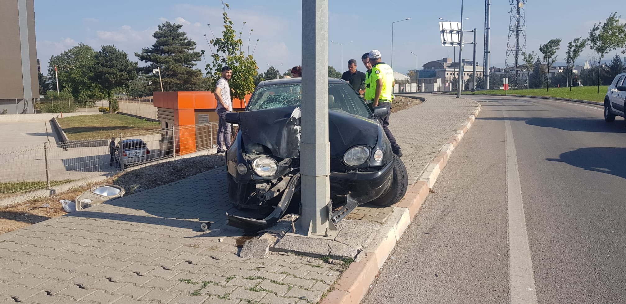 Karı koca ölümden döndü