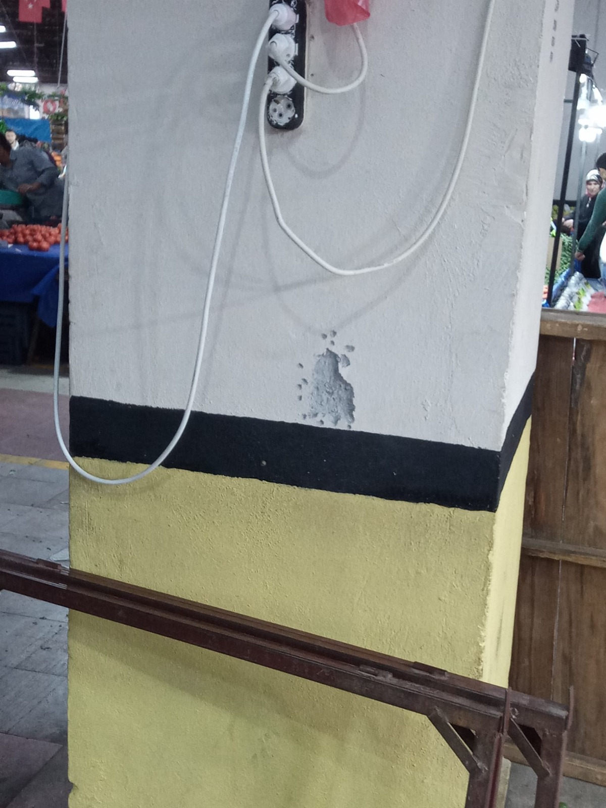 Pazarcılar arasında çıkan kavgada 3 kişi tüfekle yaralandı