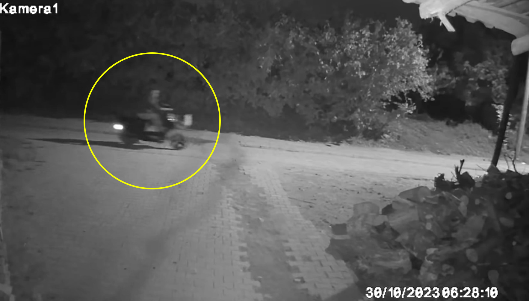 Hırsızlar boş durmuyor