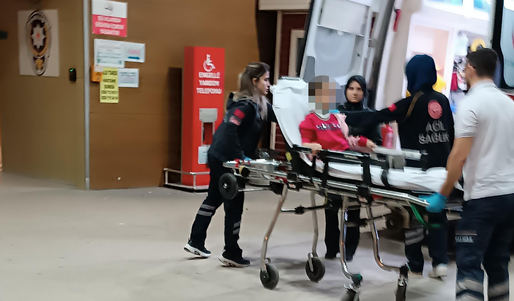 Otomobillerin karıştığı kazada 1 çocuk yaralandı