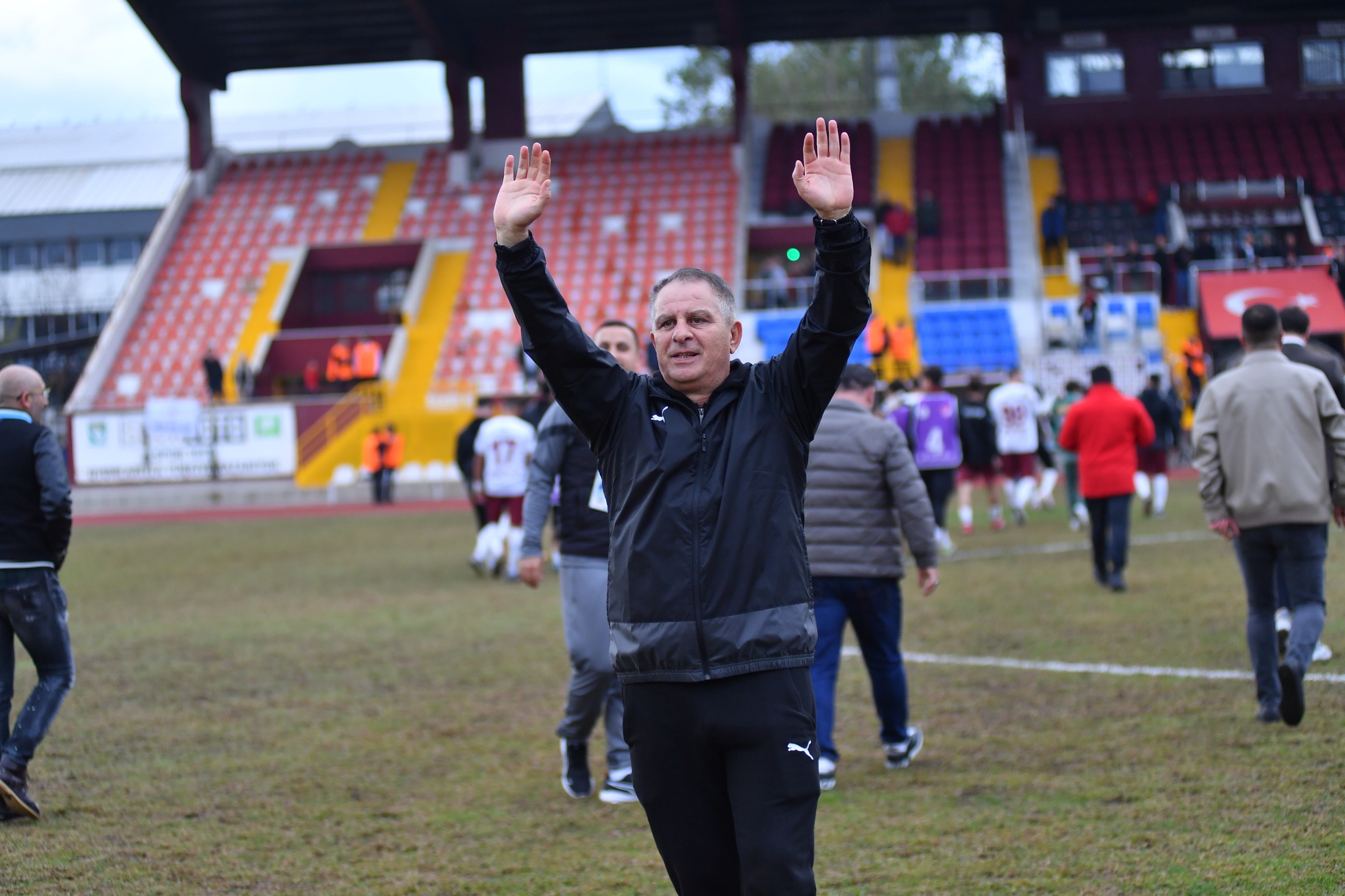 Haddimizi bilerek oynuyoruz