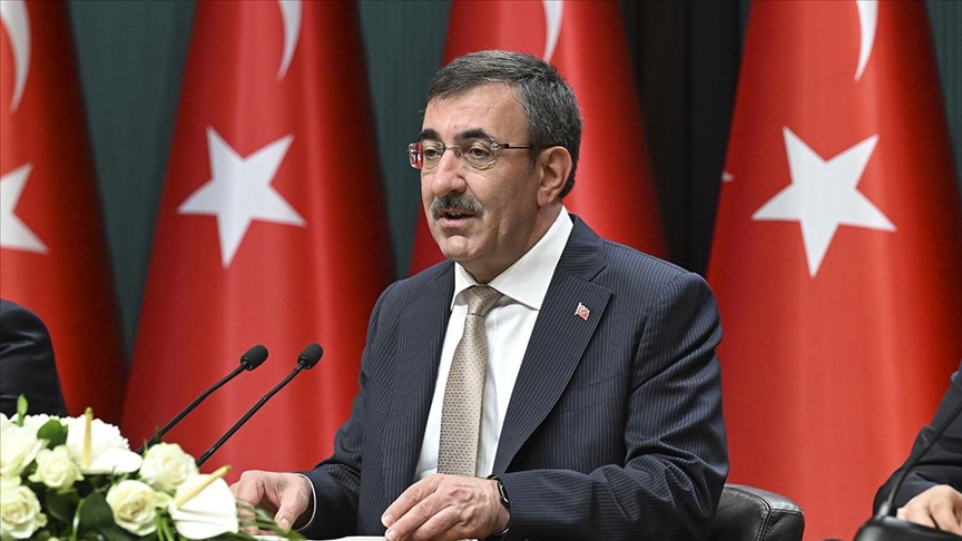Cumhurbaşkanı Yardımcısı Yılmaz: 2023 genelinde ekonomik büyümemizin yüzde 4,4 olarak gerçekleşmesini öngörüyoruz