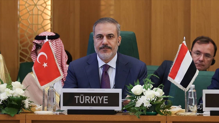 Bakan Fidan: Müslüman ülkeler, Filistin halkını teminat altına almalı, kalıcı barışın garantörleri olarak hareket etmeli