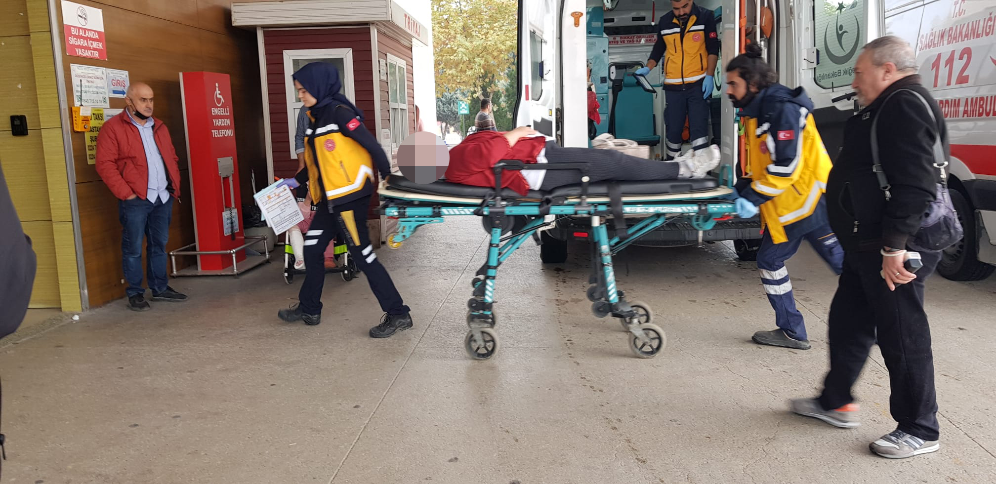 Motosikletlerin kavgasında 2 kişi yaralandı