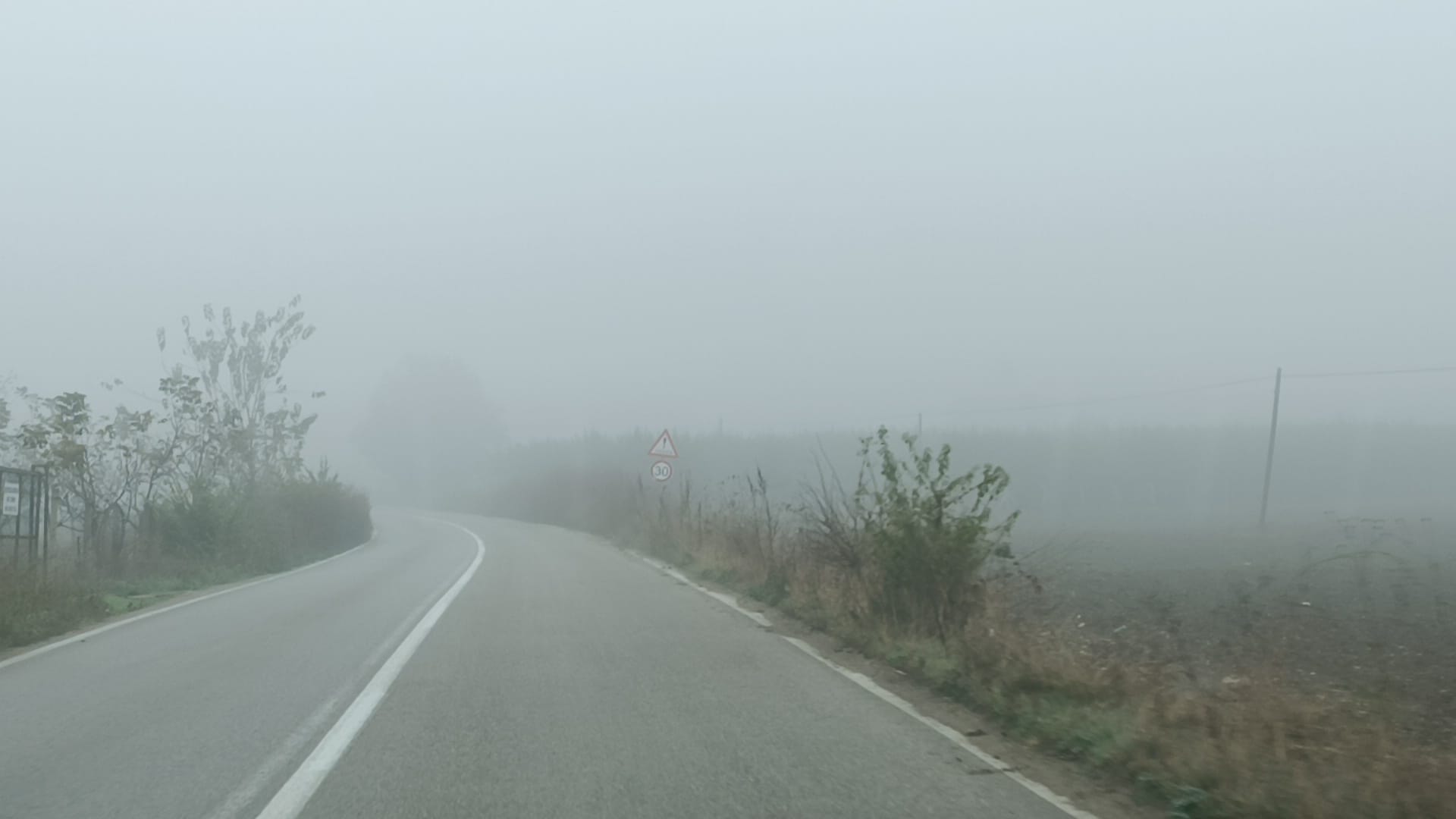 İnegöl’de sabah saatlerinde sis etkili oluyor