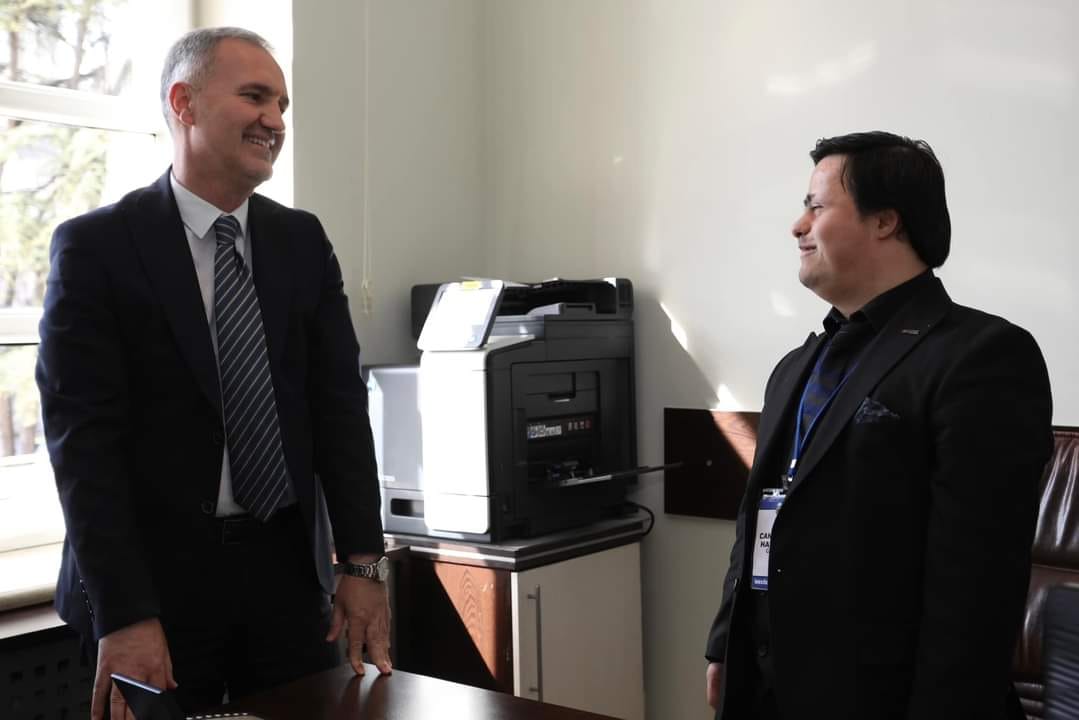 ENGELLİ ÖĞRENCİLER ENGELSİZ SOSYAL YAŞAM MERKEZİYLE İŞ SAHİBİ OLUYOR