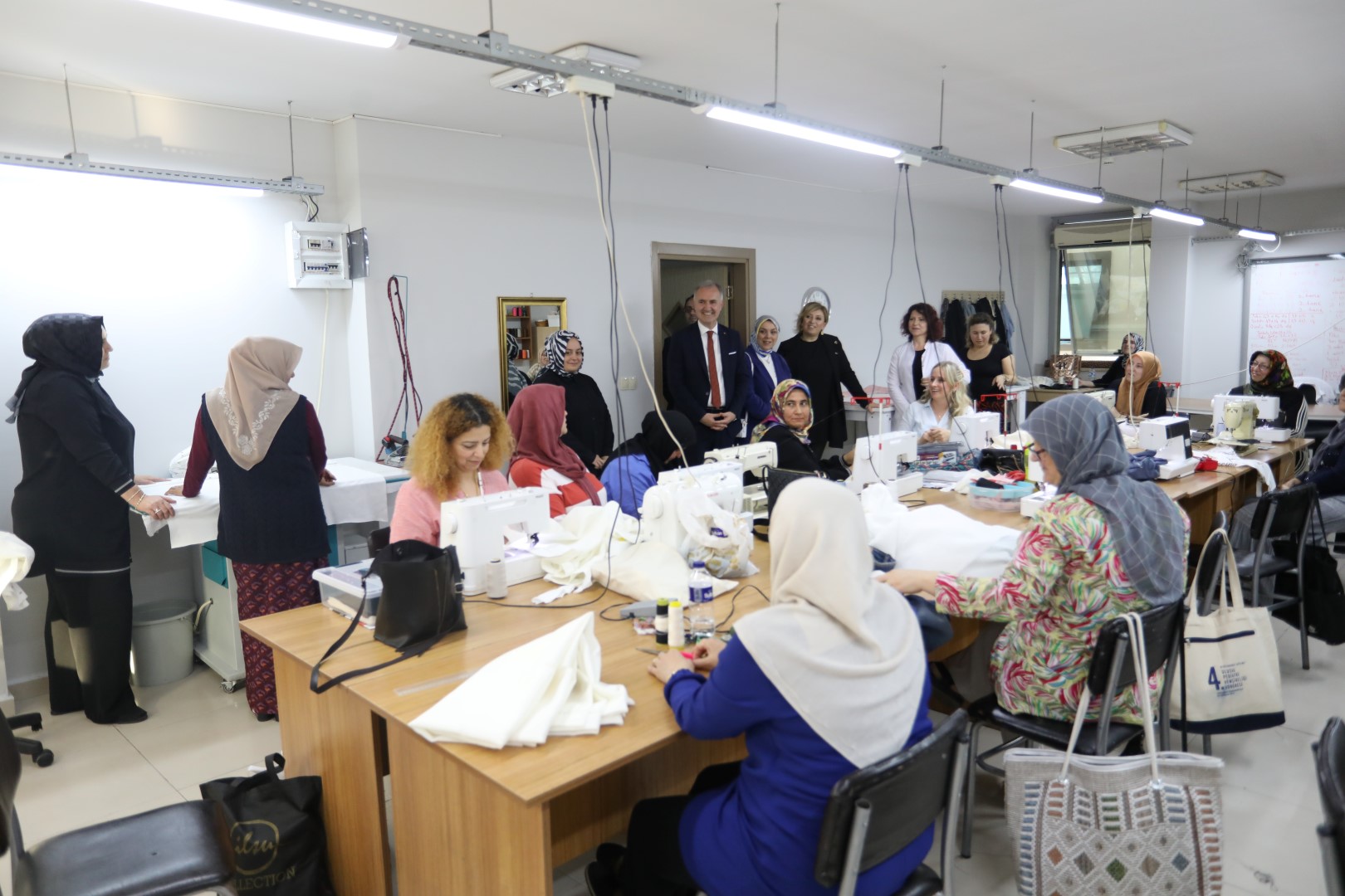 BAŞKAN TABAN’DAN İNESMEK KURSİYERLERİNE ZİYARET