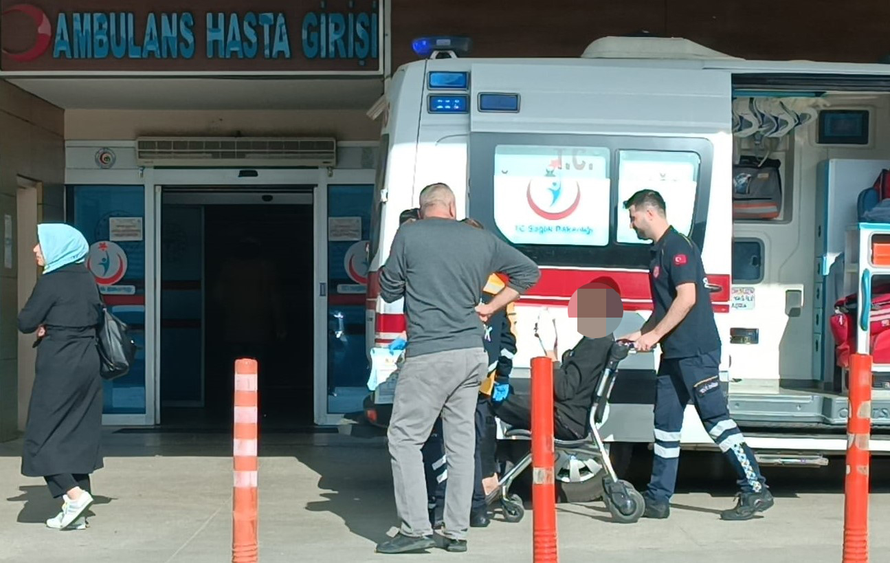 Yanlışlıkla elini hızara kaptırdı