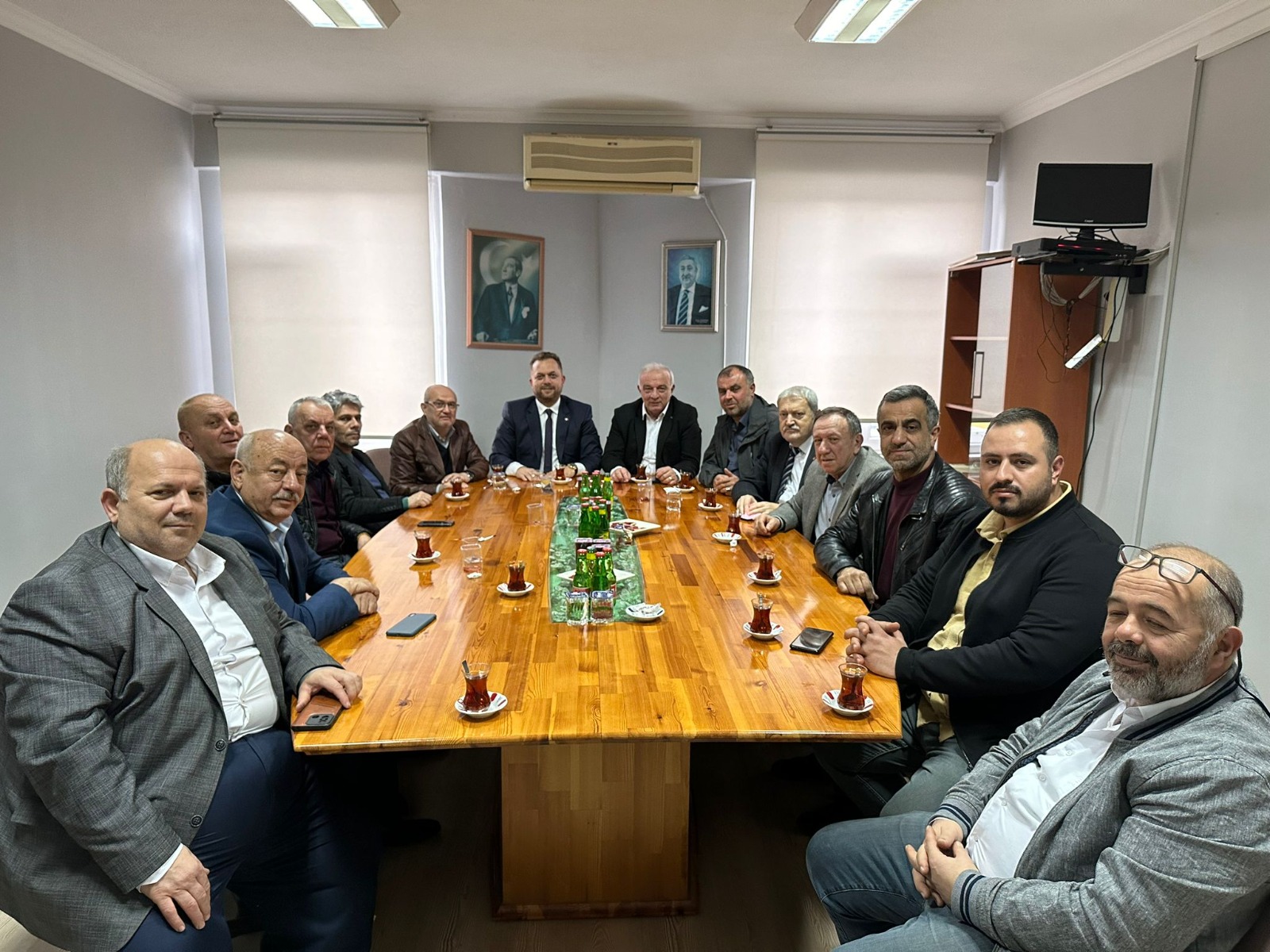 RIDVAN KOCAAĞA, 11 ODA BAŞKANI İLE BİR ARAYA GELDİ