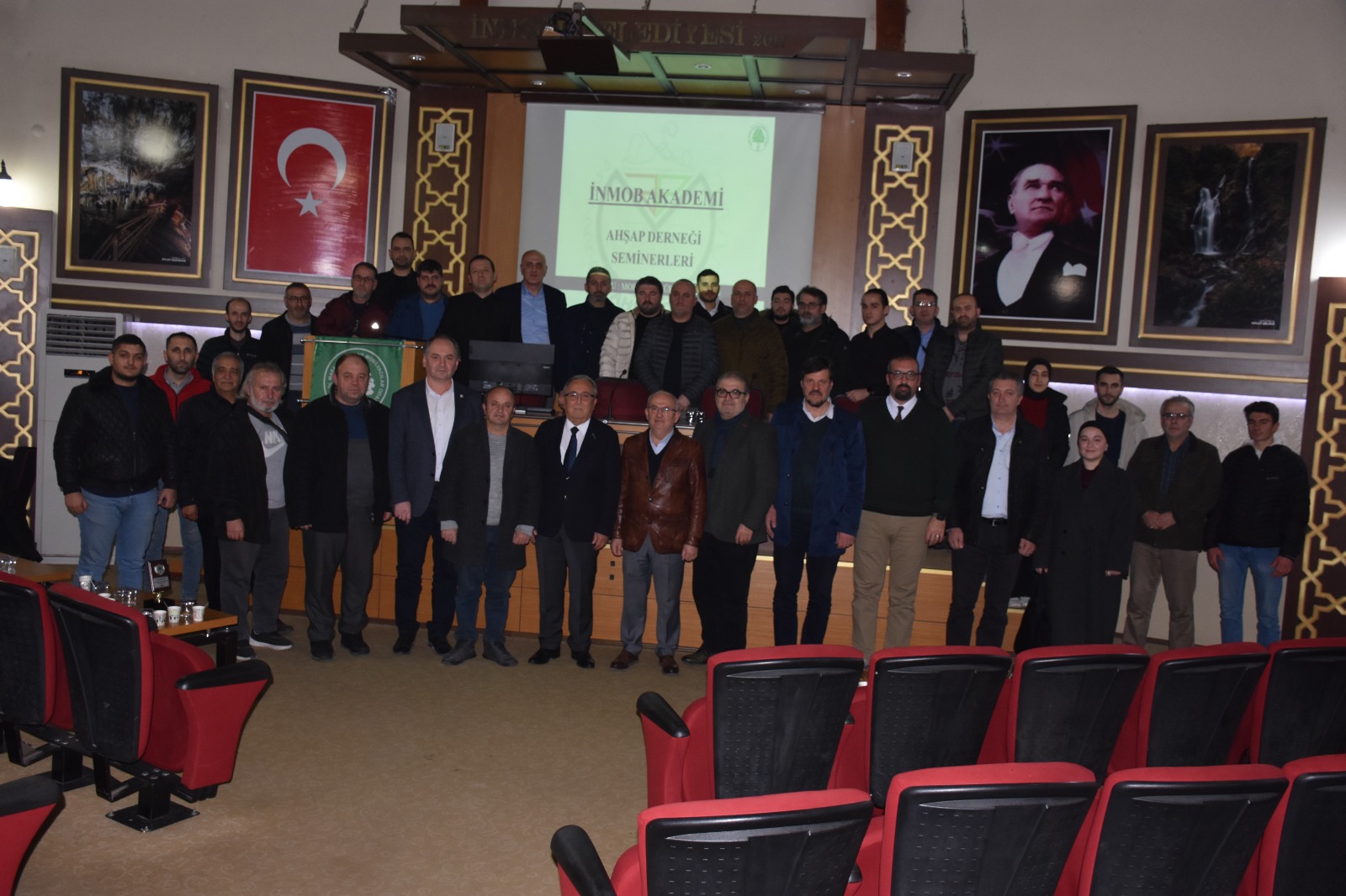 Mobilyada üretim teknikleri anlatıldı