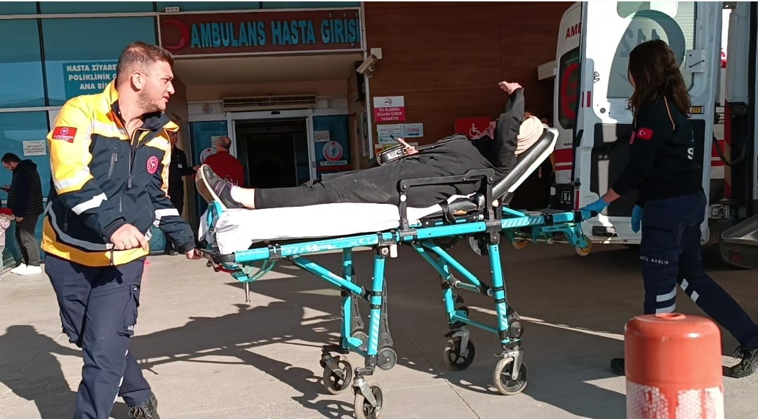 Otomobilin çarptığı yaya yaralandı