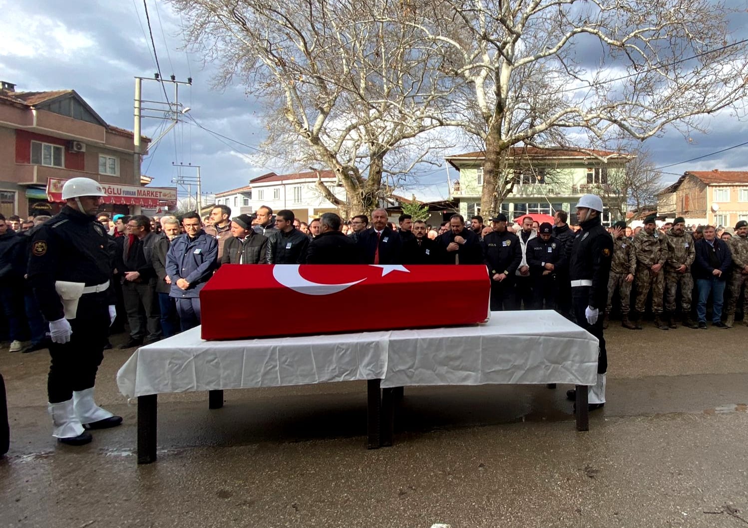 İnegöllü polis son yolculuğuna uğurlandı