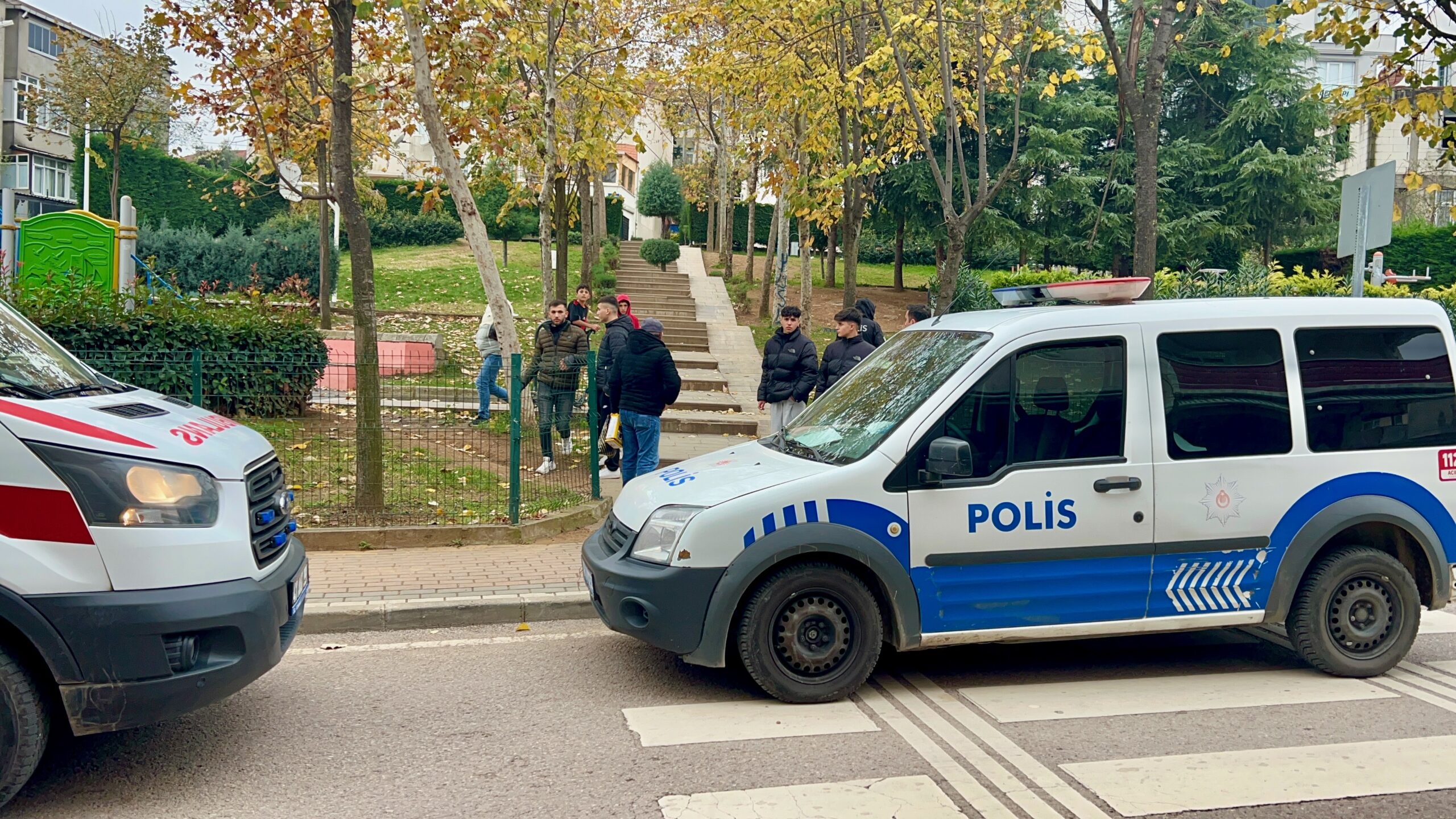 Tartıştığı çocuğu bıçakla yaraladı