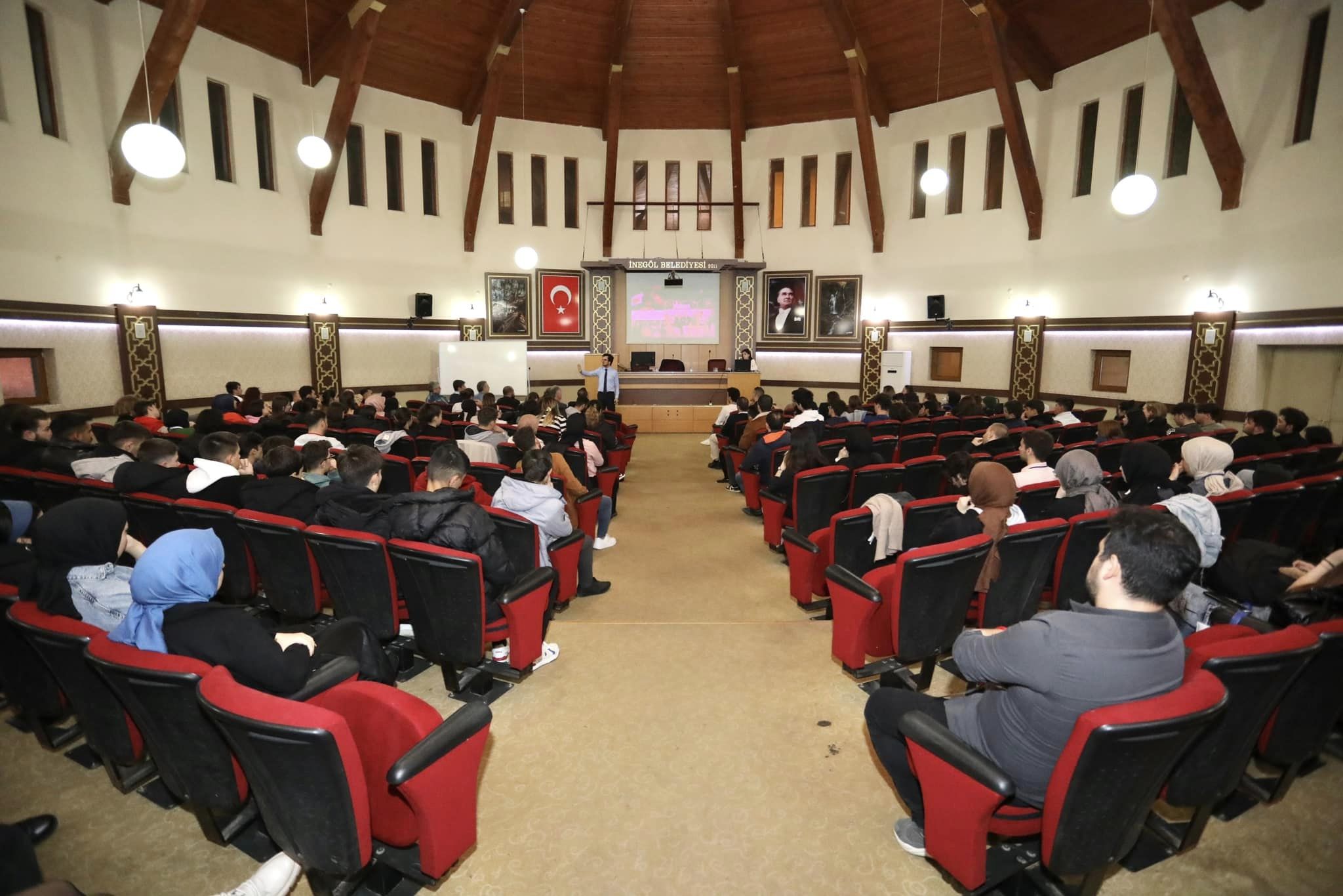 2. SOSYAL GİRİŞİMCİLİK EĞİTİMİNE YOĞUN İLGİ