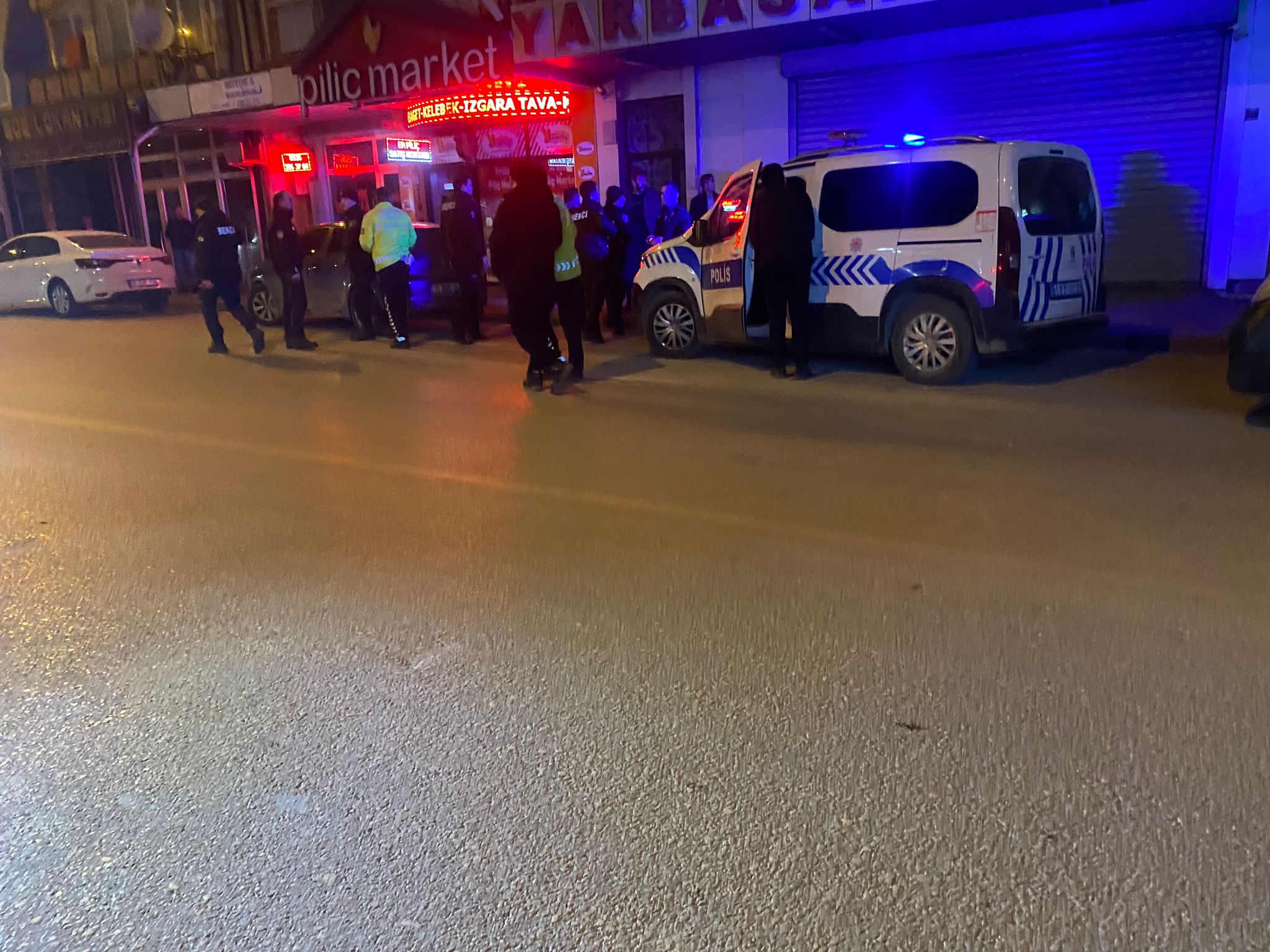 İnegöl’de sıcak dakikalar