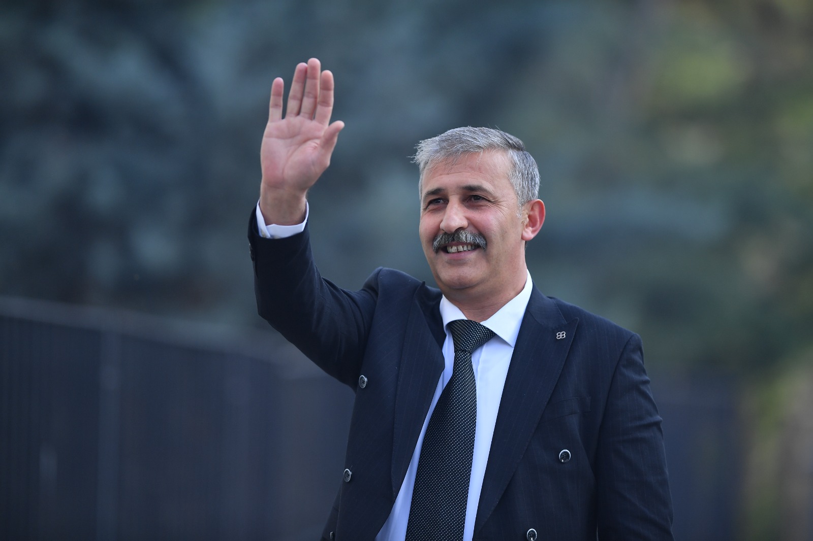 Mesut Ekren adaylığını açıkladı