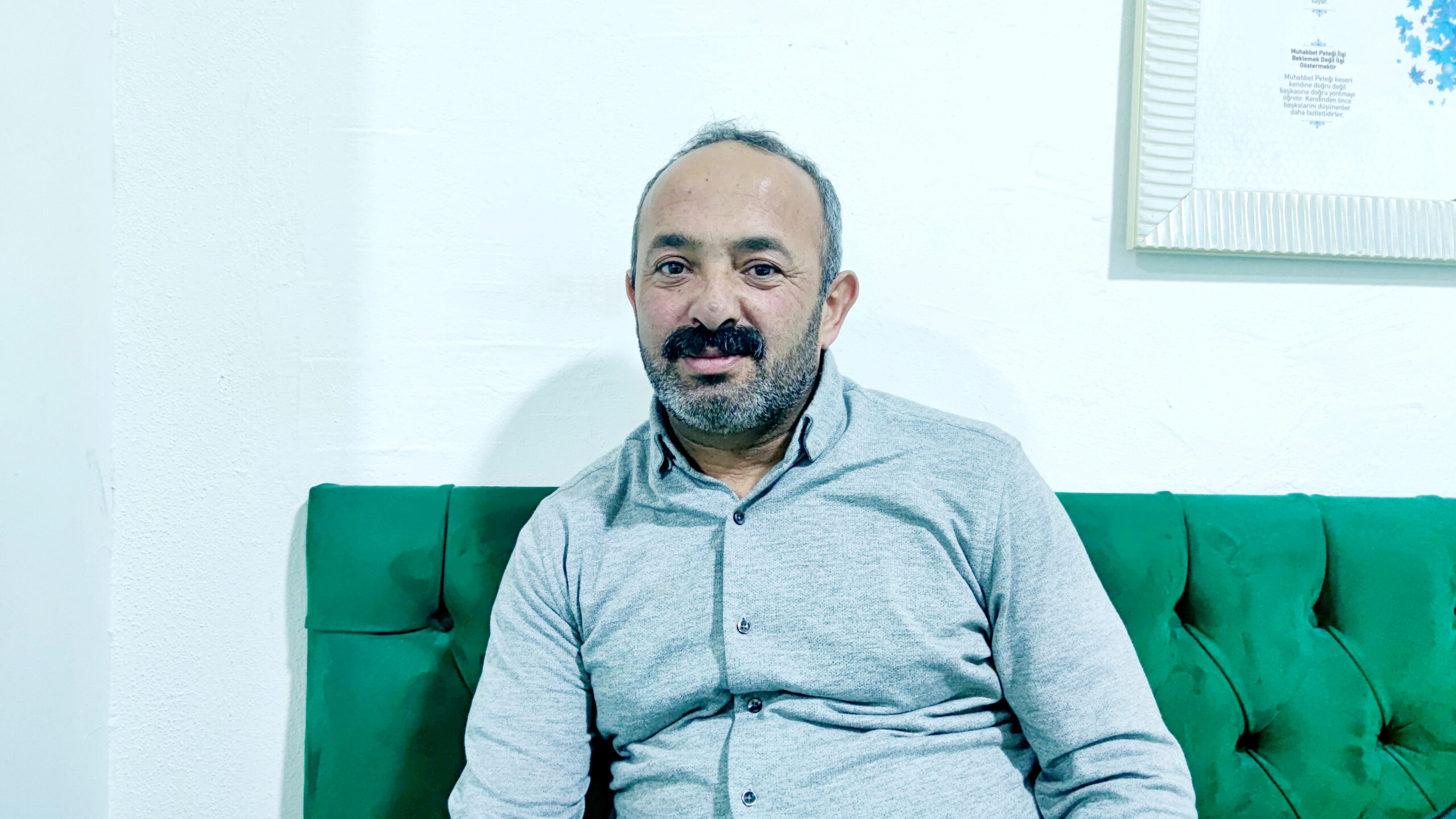 İnegöllü Hurdacı bulduğu altınları Emniyet Ekiplerine teslim etti