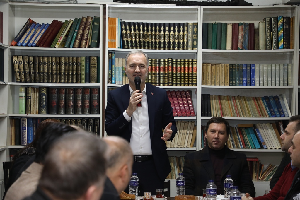 BİRLİK VE BERABERLİK SOFRASI ALTINBAŞ CAMİNDE KURULDU