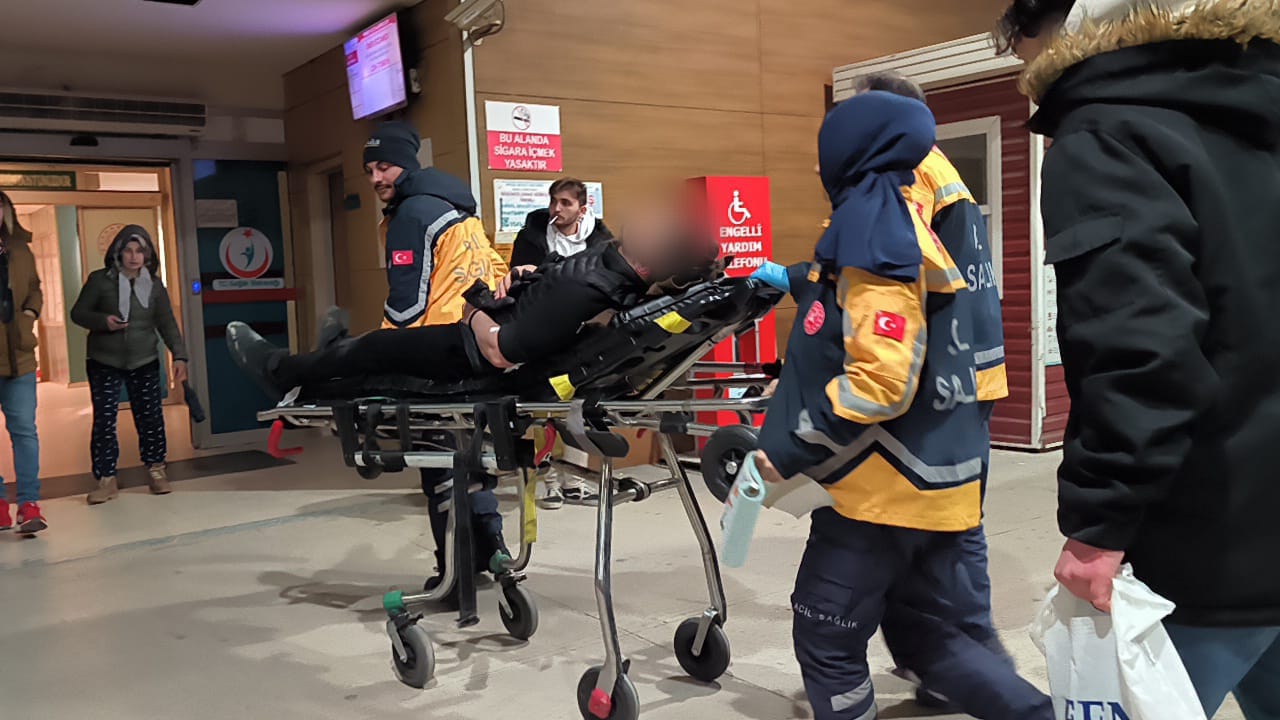 İnegöl’de bıçaklı kavga