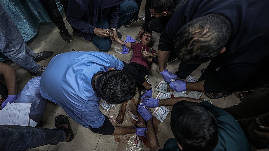 İsrail’in Gazze’ye düzenlediği saldırılarda öldürülen Filistinlilerin sayısı 21 bin 978’e yükseldi