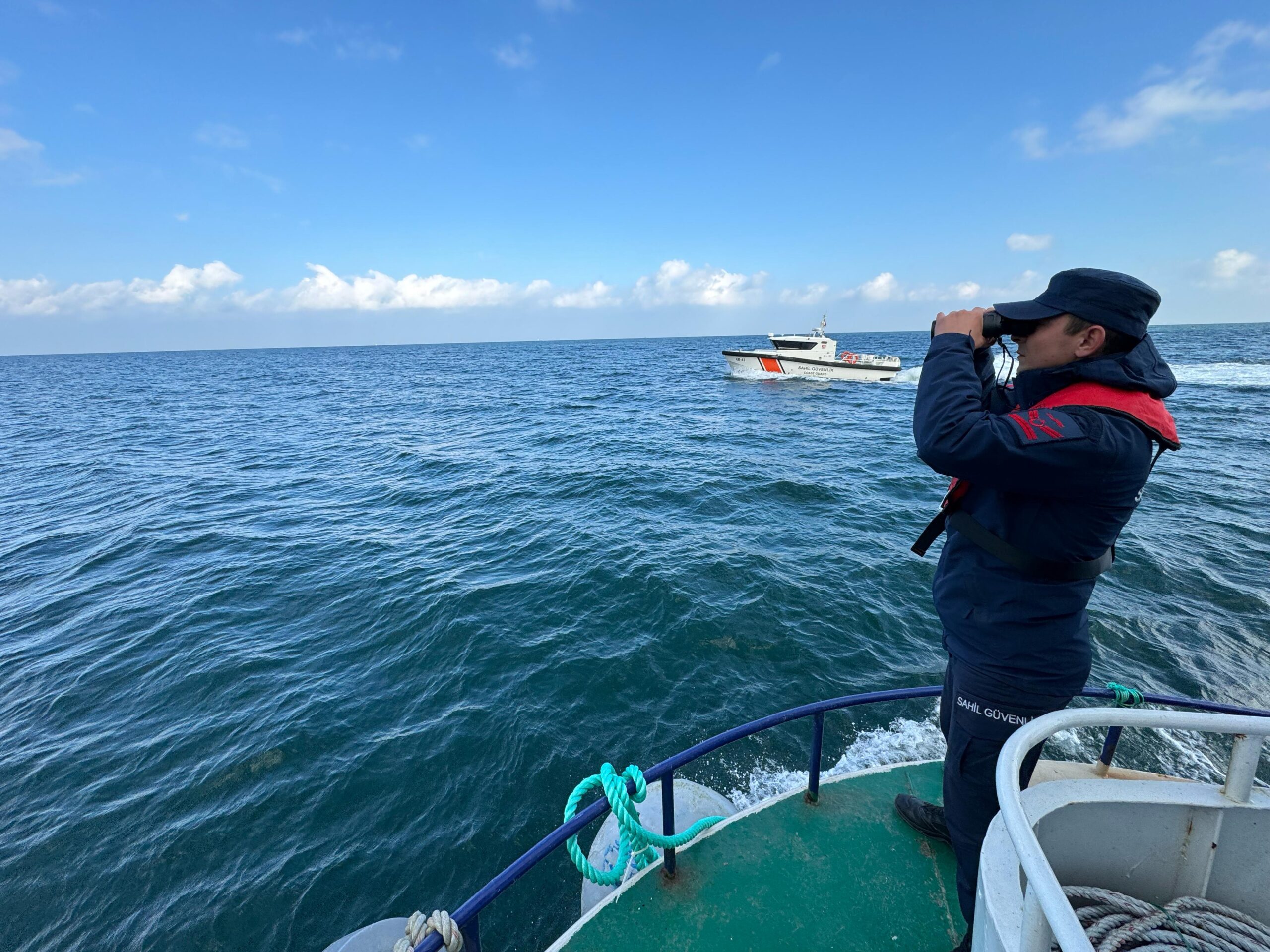 Marmara Denizi’ndeki kayıp gemicileri arama çalışmalarına SAS komandoları ve balıkçılar da katıldı