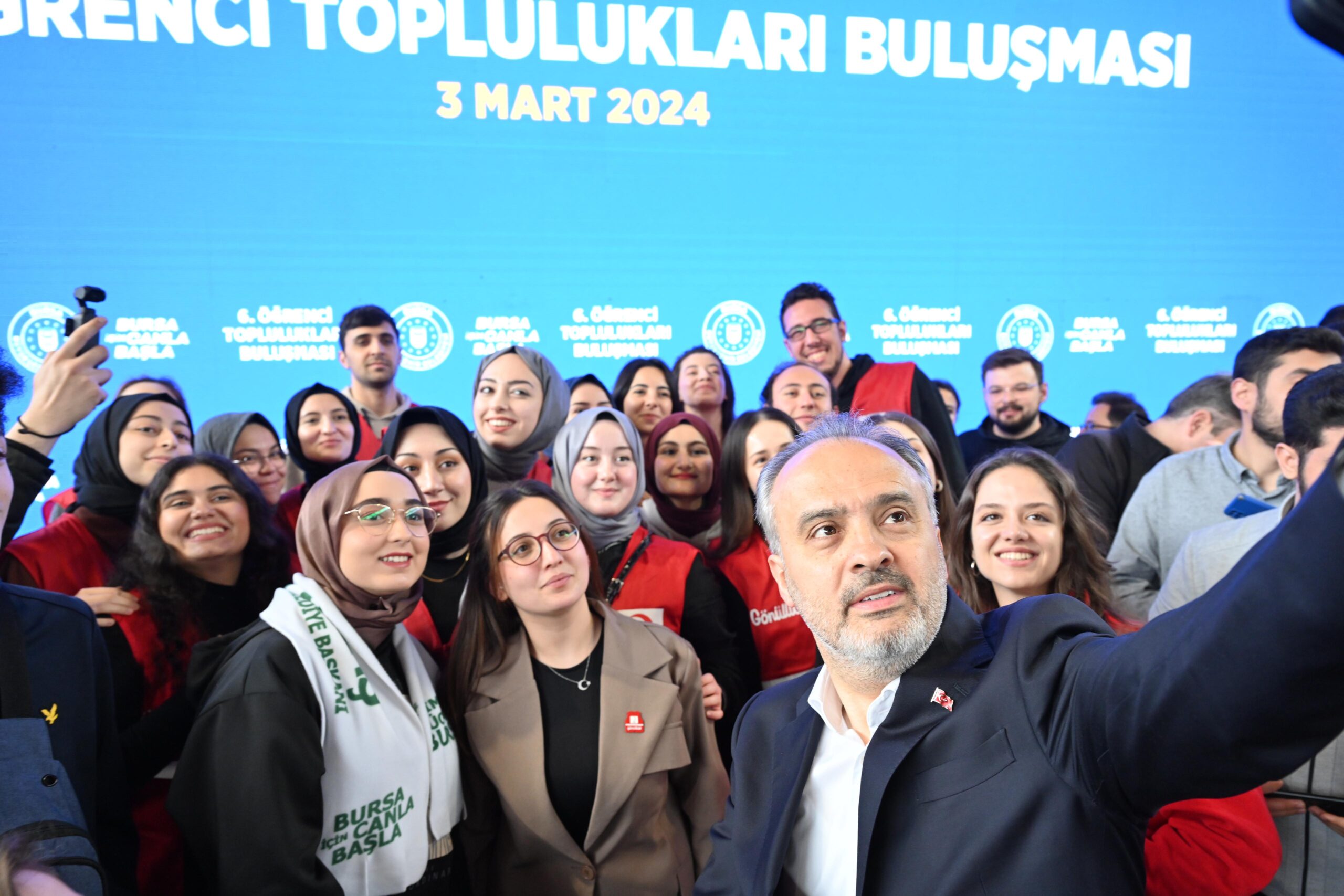 Başkan Aktaş, “Genç Kart ile gençlerimize 5.000 TL destek”