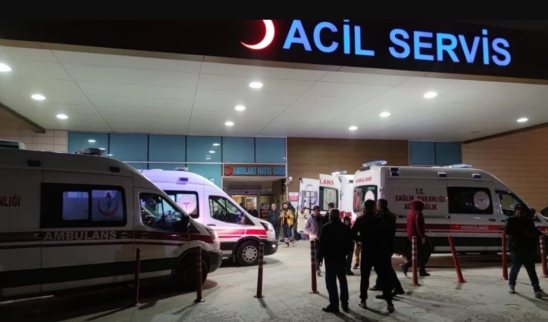 Kardeşi tarafından bıçaklanan kişi ağır yaralandı