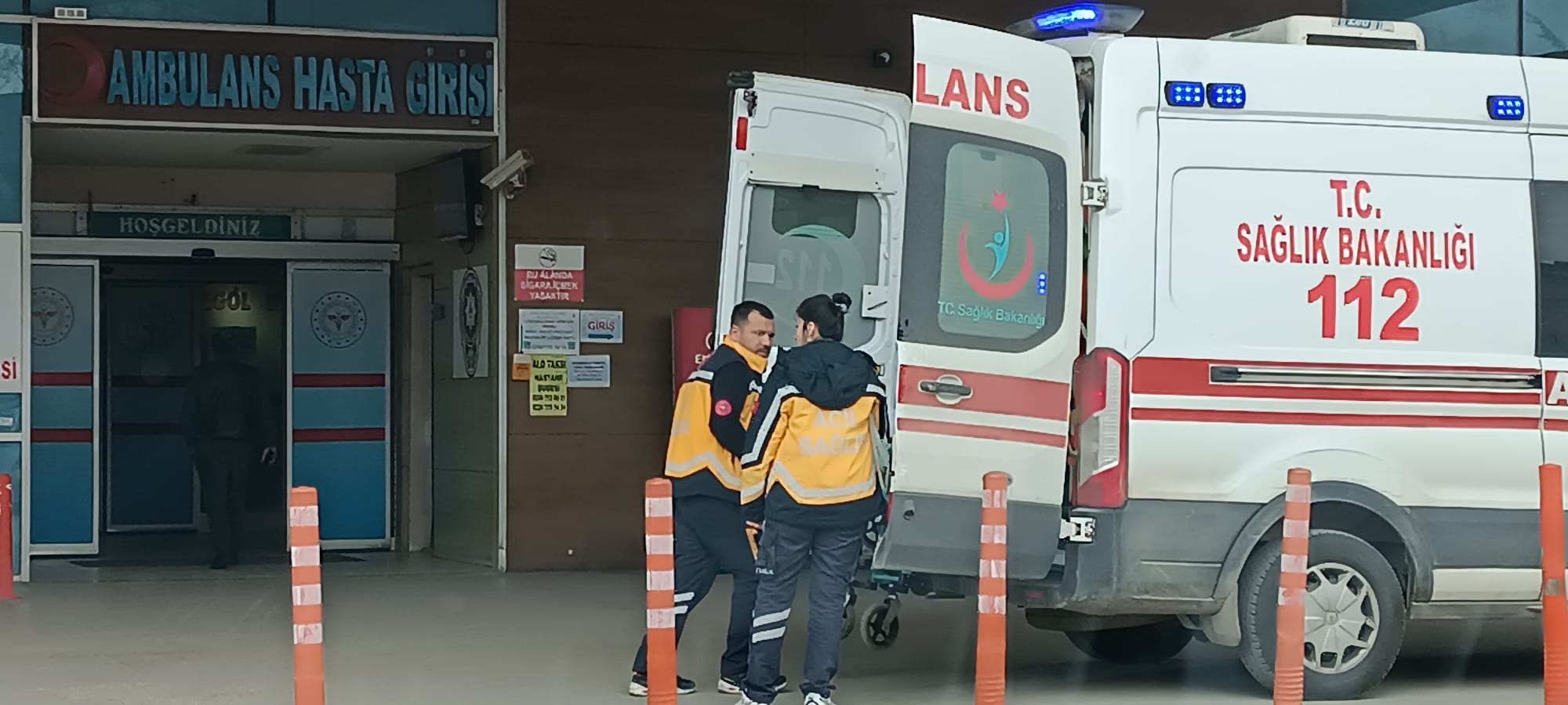 İnegöl’de iki avuç dolusu hap içerek canına kıymak istedi