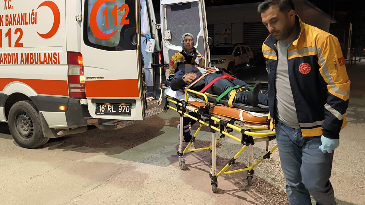 Motosiklet sürücüsü ölümden döndü