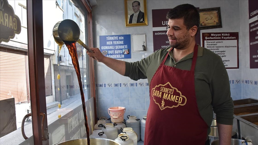 İftar sofralarının şifa dolu içeceği “Meyan şerbeti”