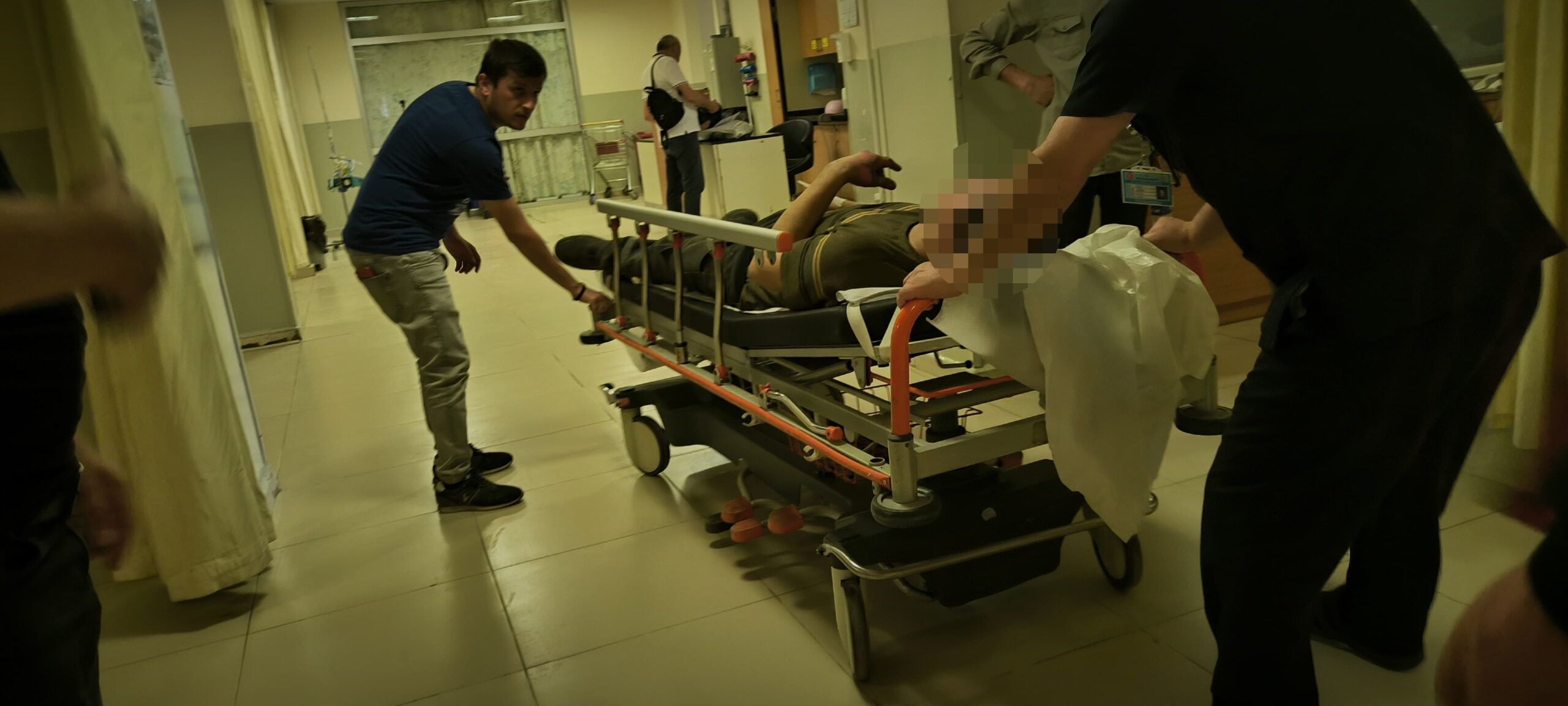 Parlayan tiner ellerini yaktı