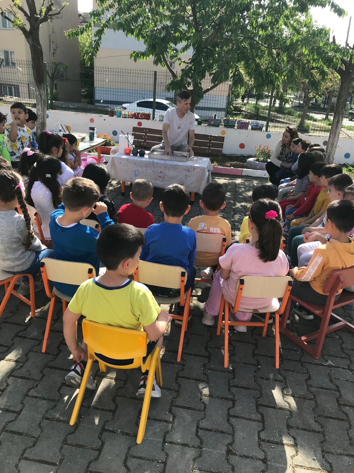 “Minik eller büyük hayaller”