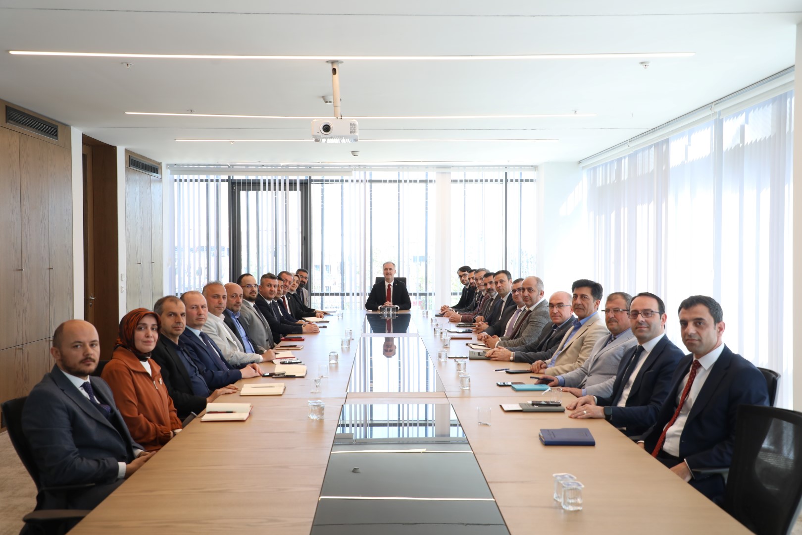 İNEGÖL BELEDİYESİ’NDE BAŞKAN YARDIMCILARININ GÖREV DAĞILIMLARI BELLİ OLDU