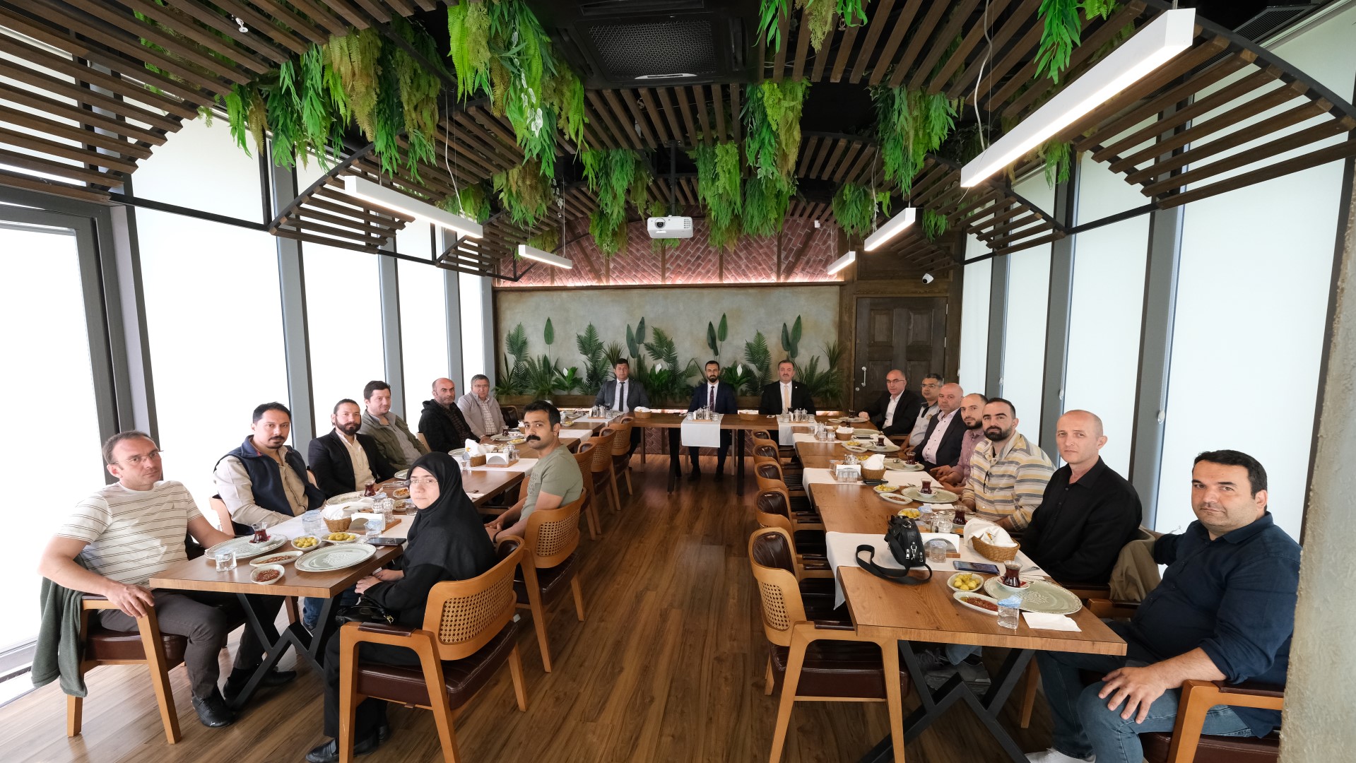 İnegöl Belediyesi ilçe tarımın veteriner hekimlerini ağırladı