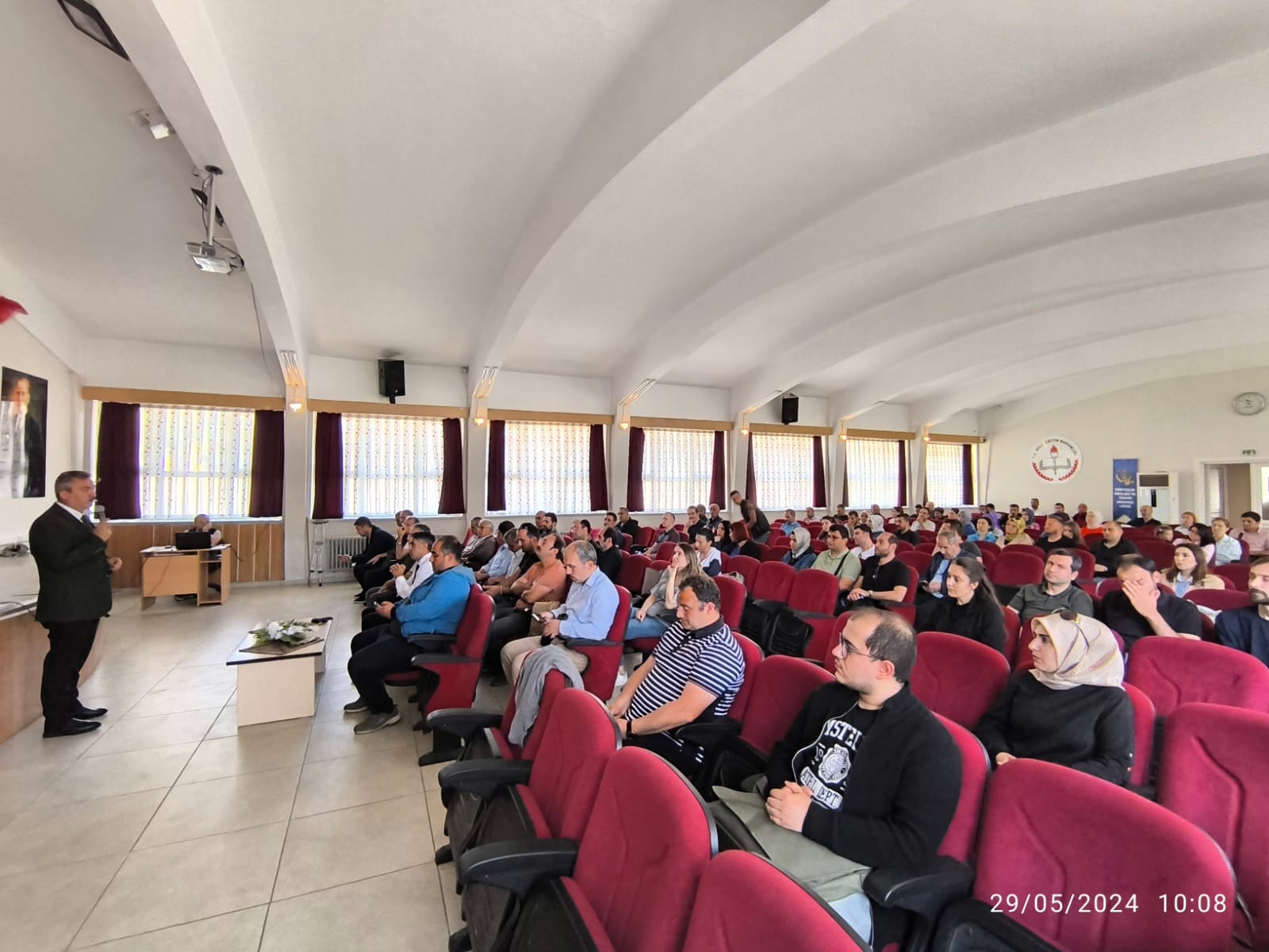 İnegöl’deki Öğretmenlere ‘Orman Yangın Gönüllüsü’ Eğitimi Verildi