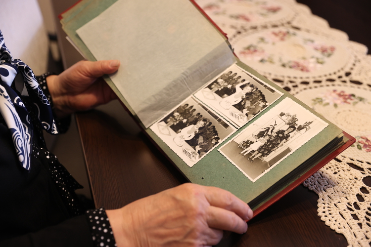 Göçe zorlanan Bulgaristan Türkü hüzün dolu günleri gözyaşlarıyla anlattı