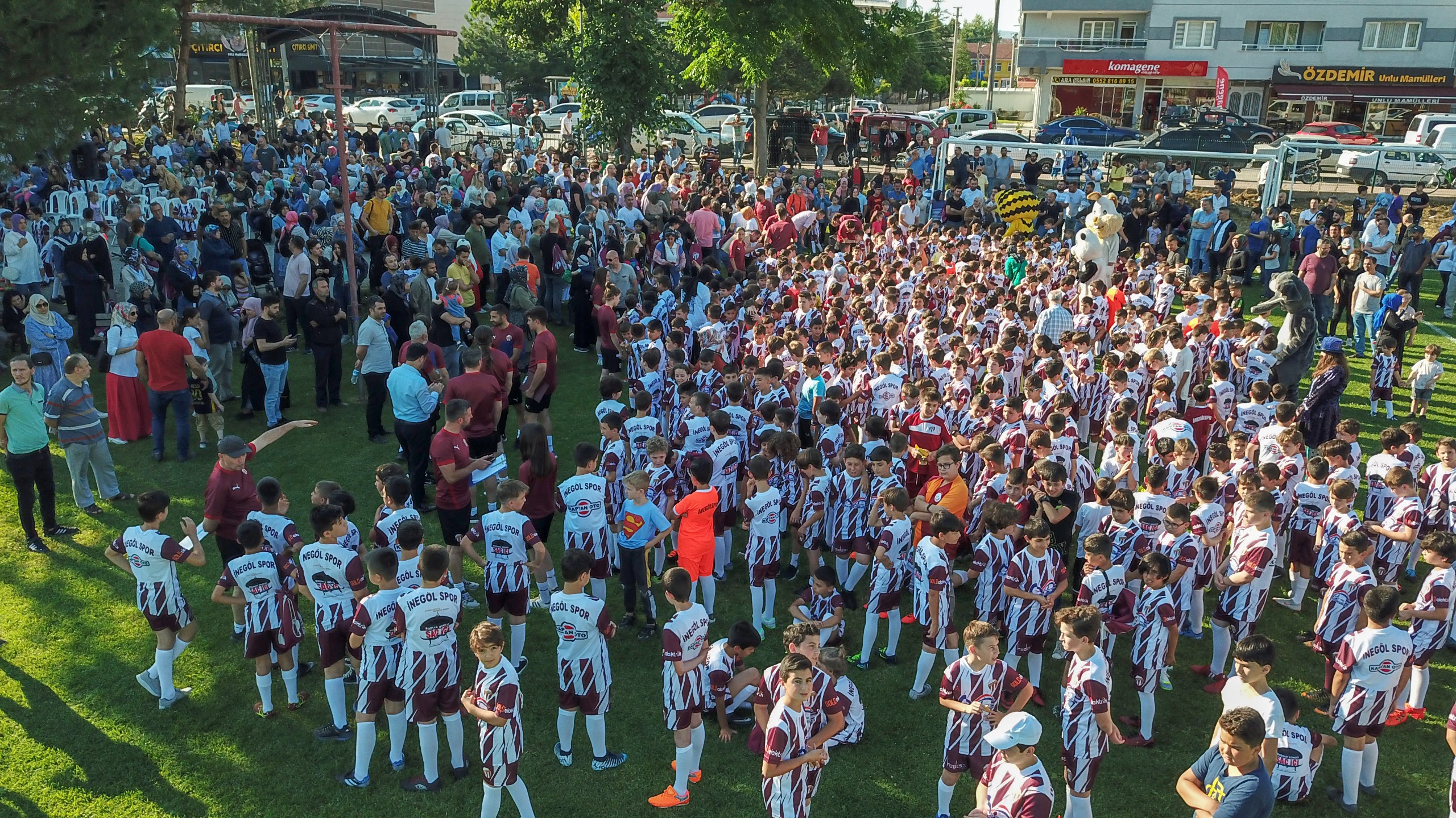 İnegölspor yaz futbol okulu kayıtları başladı