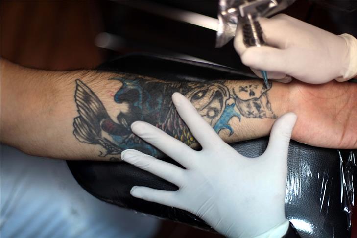 Dövme yaptıranların lenf kanserine yakalanma riski yüzde 21 daha fazla