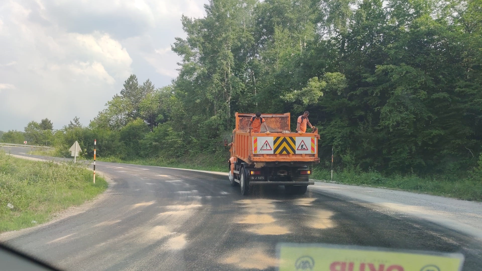 İnegöl’de asfalt eridi, çalışmalar başladı