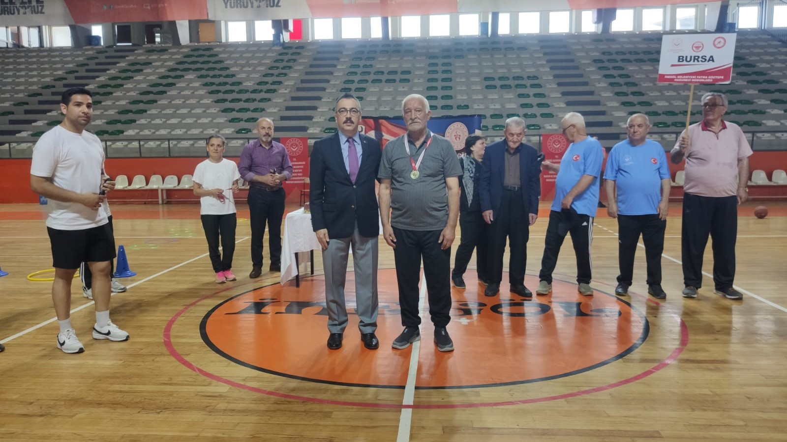 Huzurevi Spor Şenliği, keyifle gerçekleştirildi