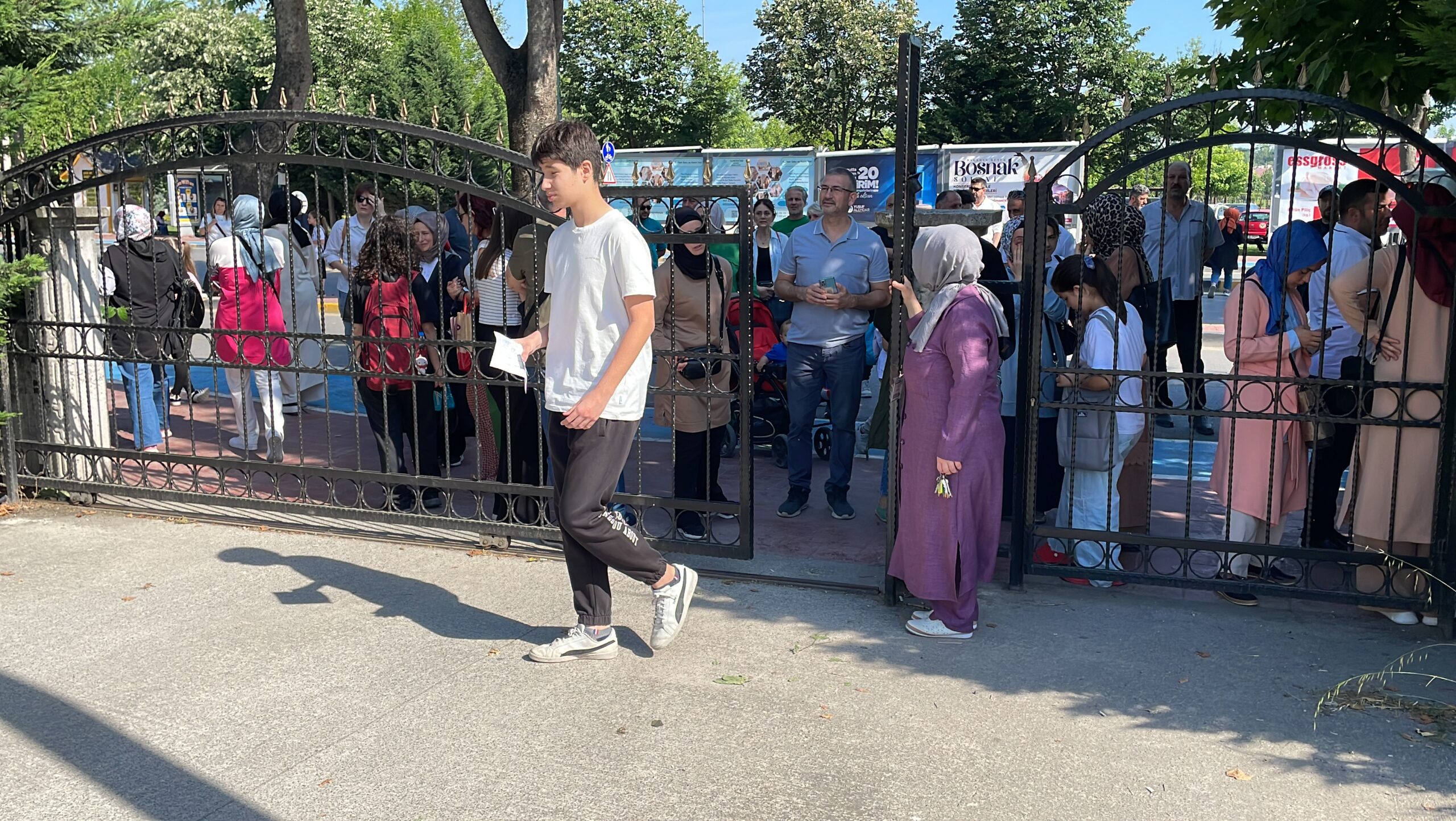 İnegöllü öğrenciler LGS’de ter döktü