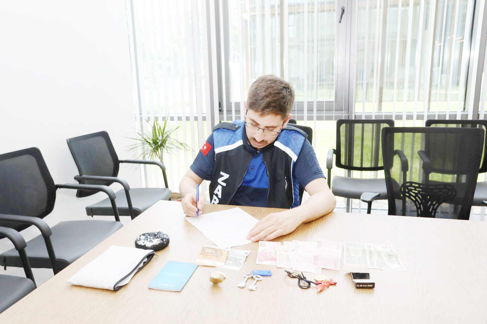 TAKSİCİ ESNAFINDAN ÖRNEK DAVRANIŞ