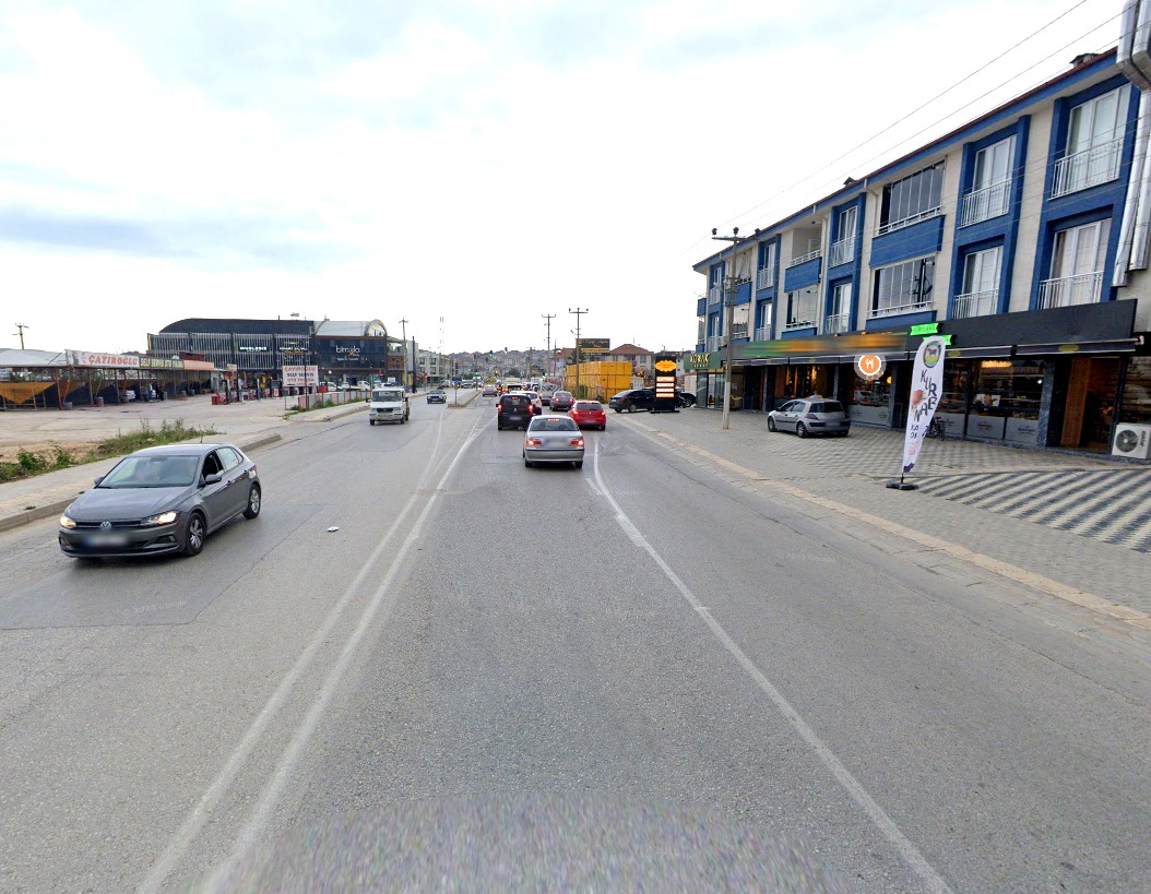 Kozluca yolu yeniden asfaltlanmalı